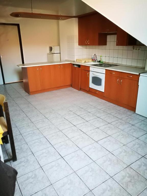 Peregrino Vendeghaz Hotel Budaörs Eksteriør billede