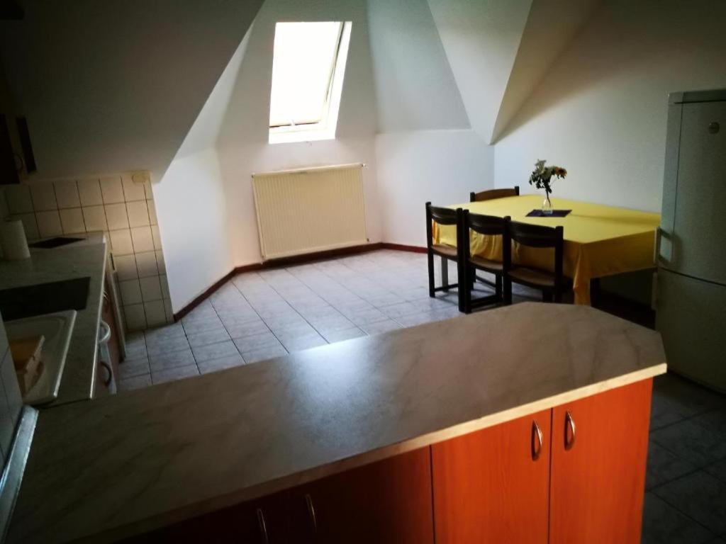 Peregrino Vendeghaz Hotel Budaörs Eksteriør billede