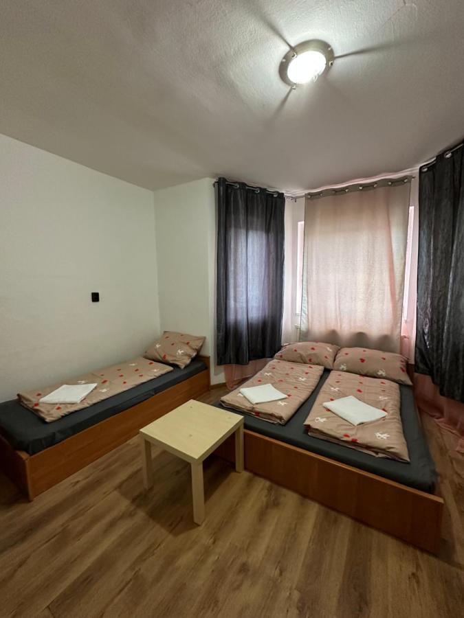 Peregrino Vendeghaz Hotel Budaörs Eksteriør billede